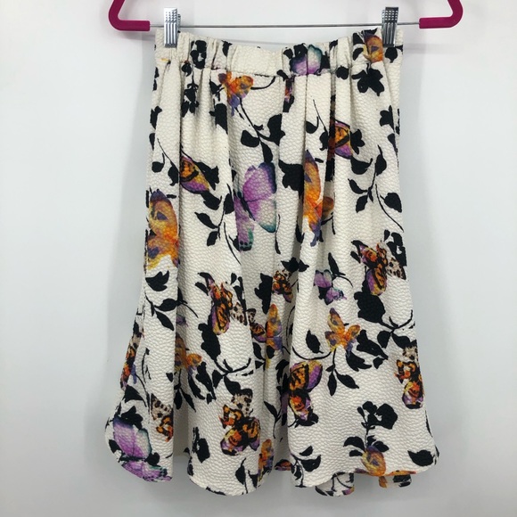 Renee C. Anthropologie Butterfly Skirt Cream Small - Picture 5 of 10